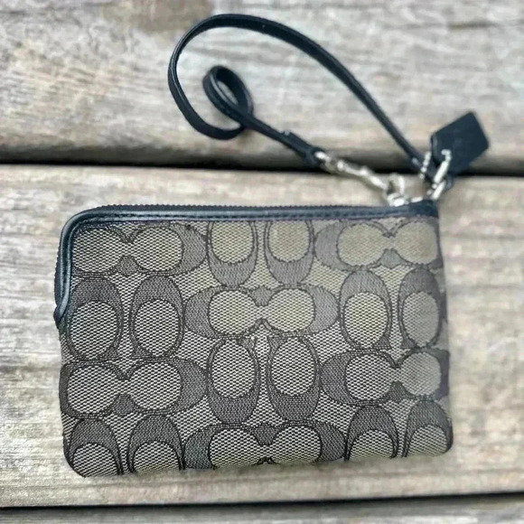 Coach Wristlet Wallet - Picture 2 of 4